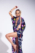 Load image into Gallery viewer, Bisous Kimono